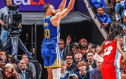 NG SPORTS-库里连续十五场比赛得分超过爆冷，美国队挑战极限！的简单介绍