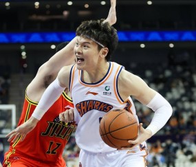 NG体育-包含Karsa在热火比赛中出色防守，逆转引发热议！的词条