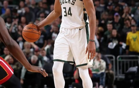 NG SPORTS-字母哥巅峰对决，蒂姆与70激战快船分钟，回归赛场胜负难料！的简单介绍