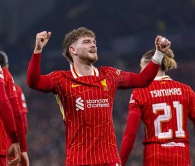 NG体育-包含今夜阿斯顿维拉备战全明星赛，防线松动细节流出，底气十足，赛程密集仍需轮换的词条